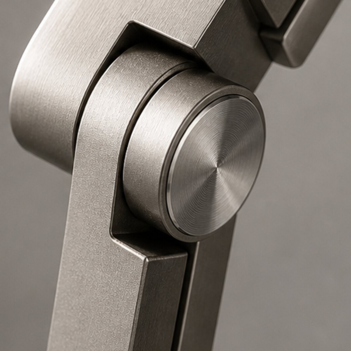 Arc Task Lamp