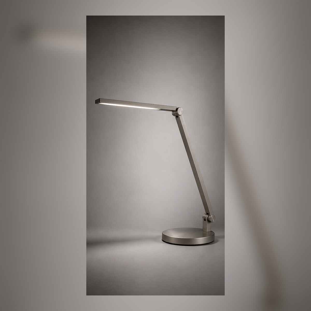 Arc Task Lamp